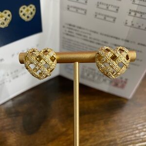 K18 18K Heart Pave Stud Earrings Natural Diamonds Japan Real Gold